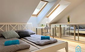 Teddy Bear Room - 10 Min To Old Town Gdansk,Pkp & Shopping Mall
